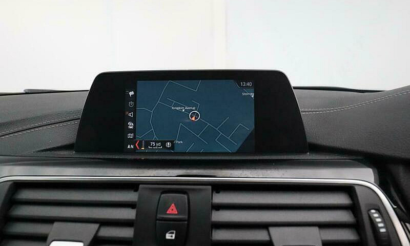 2018 Bmw 3 Series 32...