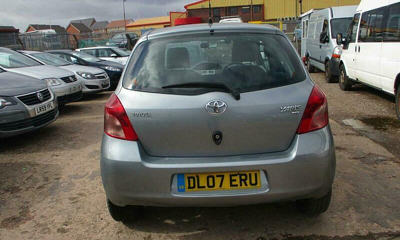 Toyota Yaris Multimo...