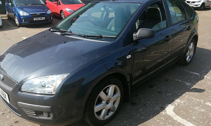 Ford Focus ...