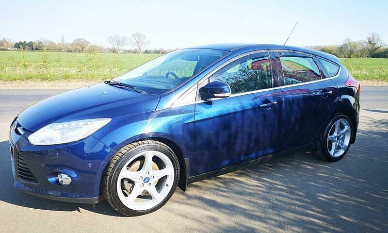 Ford Focus 1.6 Titan...