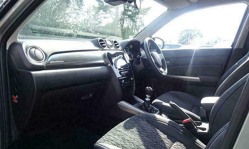 2020 Suzuki Vitara 1...