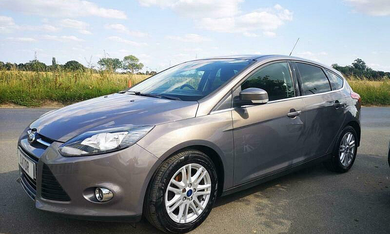 Ford Focus 1.6 Titan...