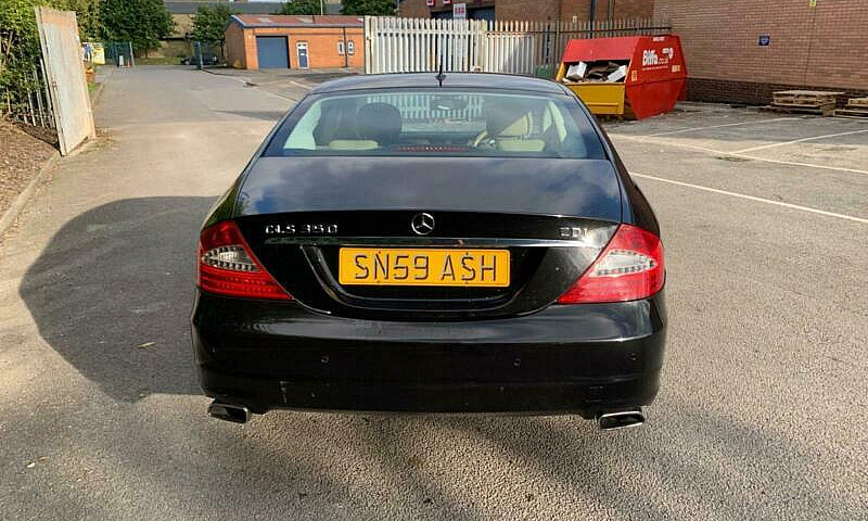 2009 Mercedes-Benz C...