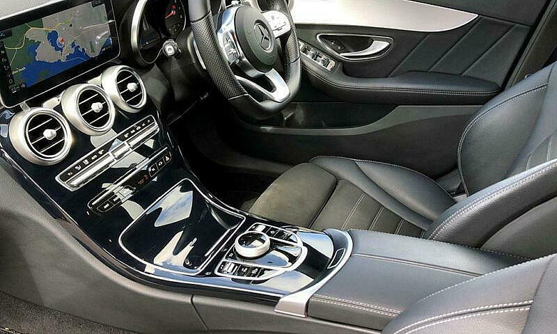 2019 Mercedes-Benz C...