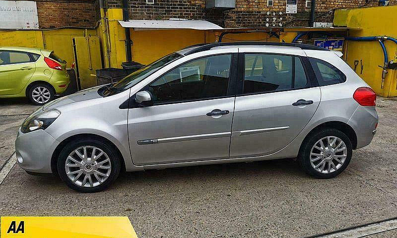 2009 Renault Clio 1....