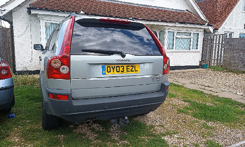 Volvo Xc90 ...