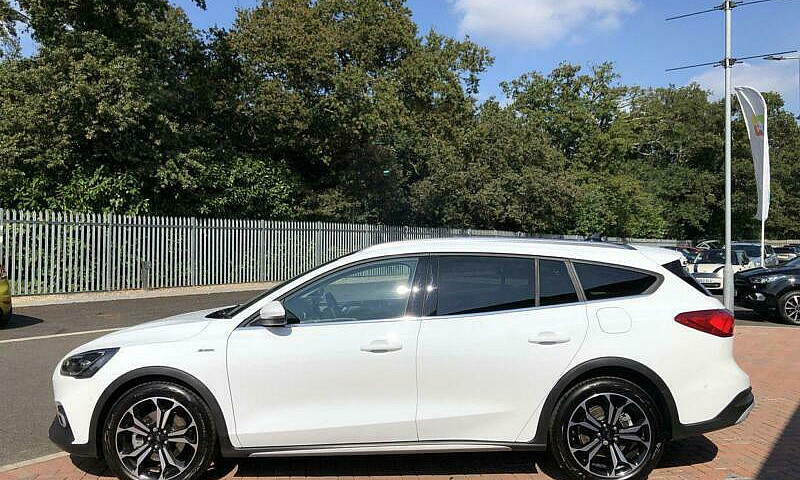 2021 Ford Focus Vign...