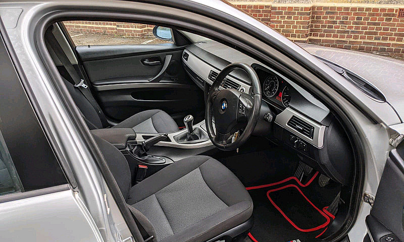 Bmw 3 Series 318 Pet...