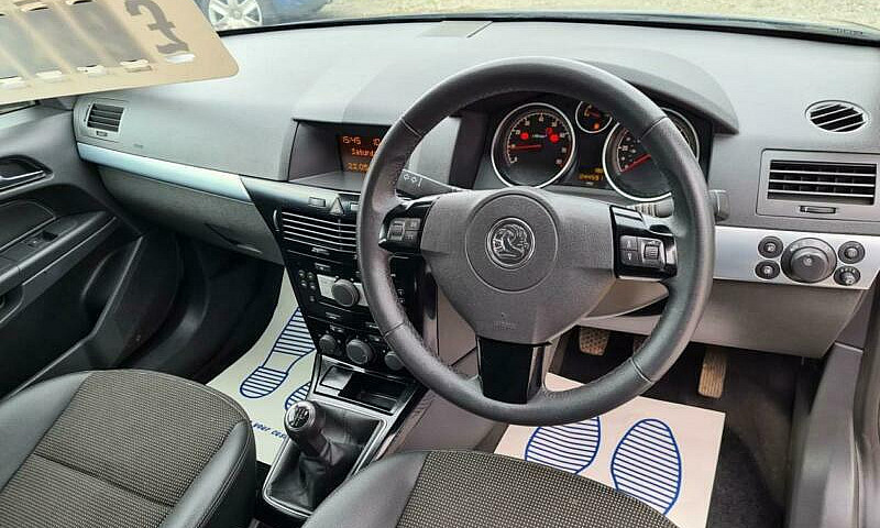 2008 Vauxhall Astra ...
