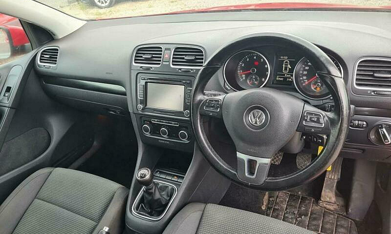 2012 Volkswagen Golf...
