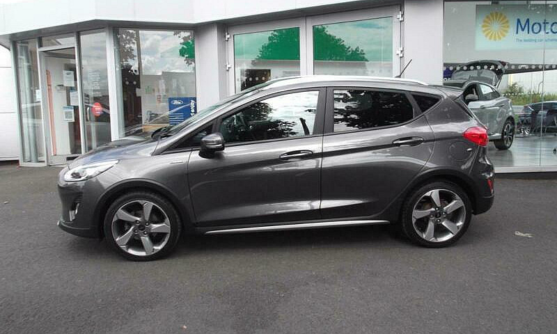 2018 Ford Fiesta  Ac...