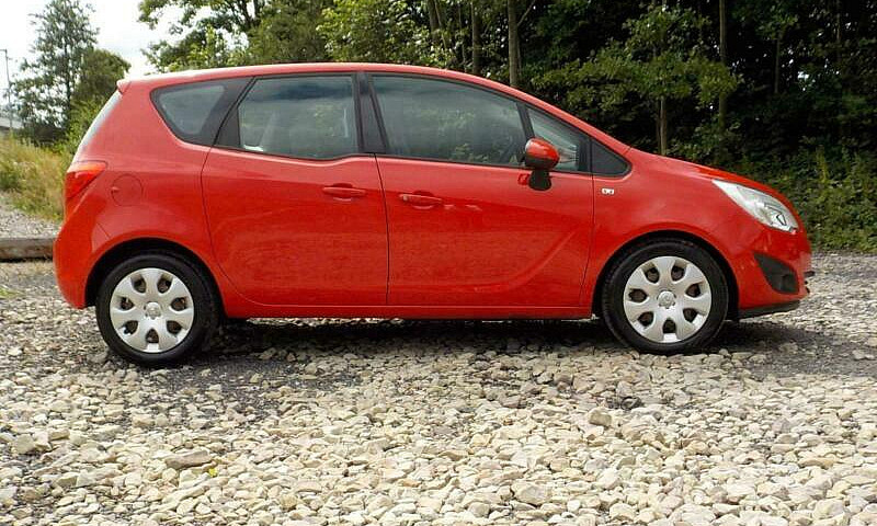 2011 Vauxhall Meriva...