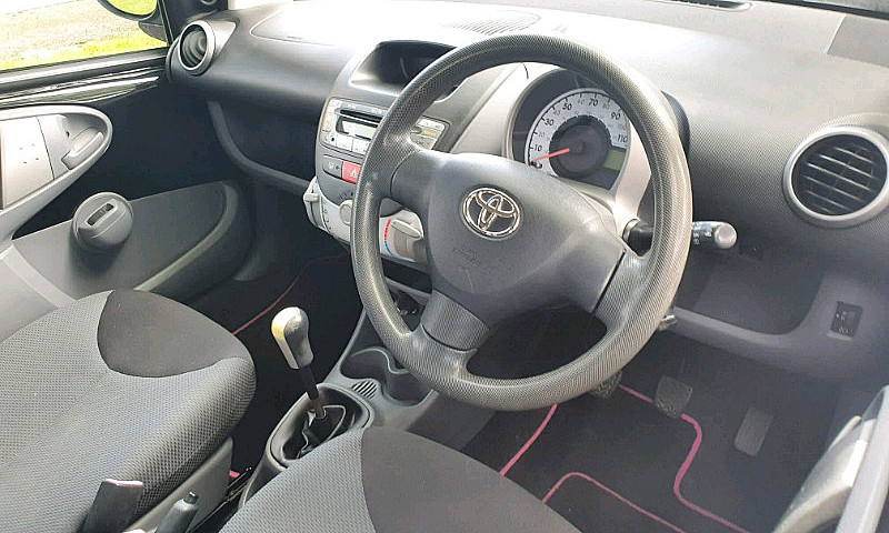 Toyota Aygo 5-Dr ●56...