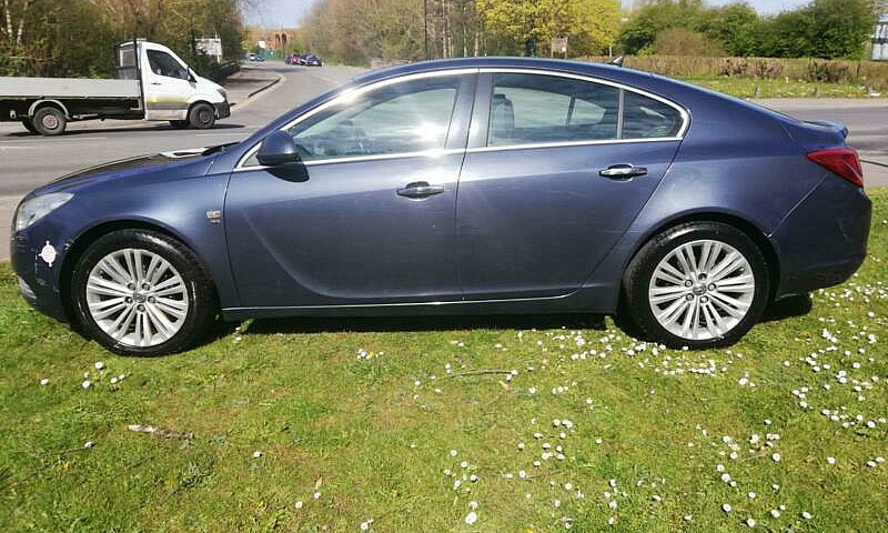 2011 Vauxhall Insign...