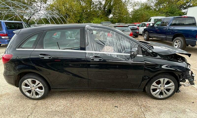 2016 Mercedes-Benz B...