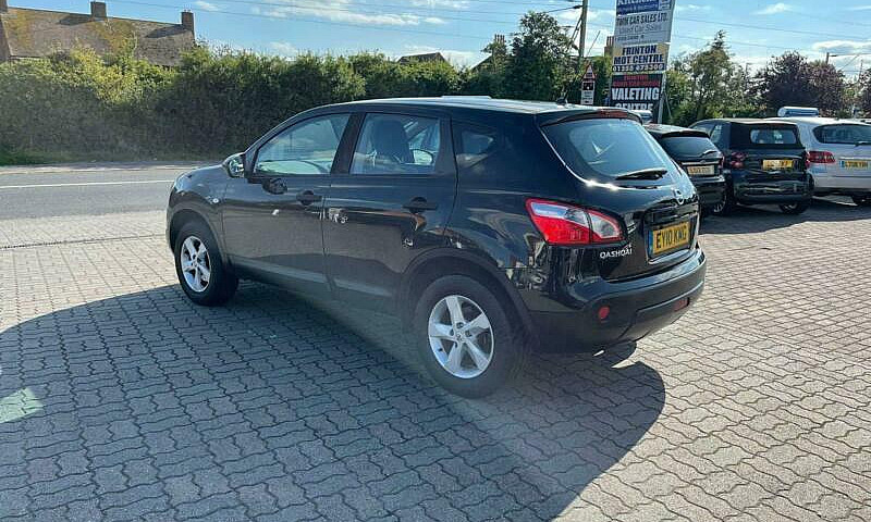2010 Nissan Qashqai ...