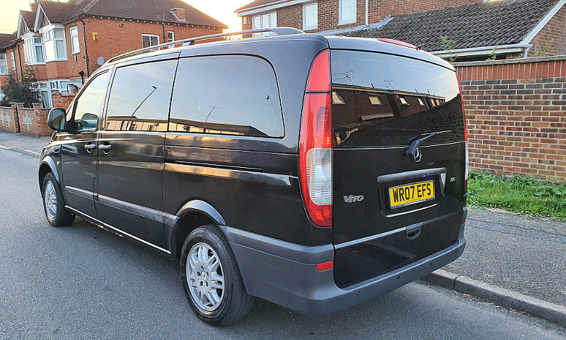 2007 Mercedes-Benz V...