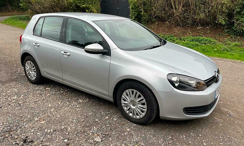 2010 Volkswagen Golf...