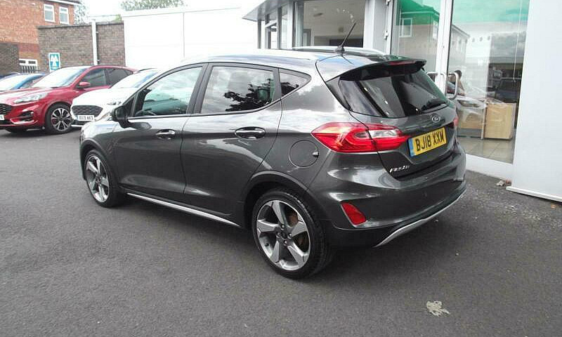 2018 Ford Fiesta  Ac...