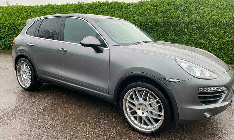Porsche Cayenn 4.2 S...