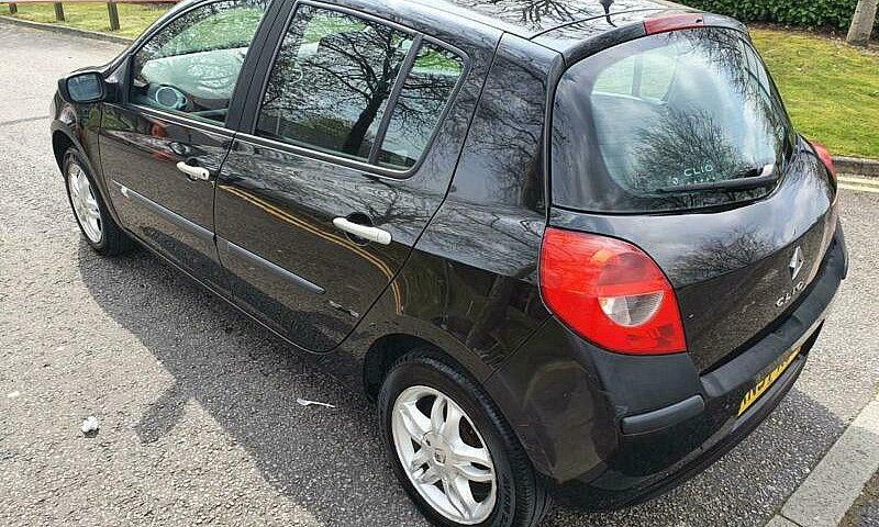 Renault Clio 1.5Dci ...