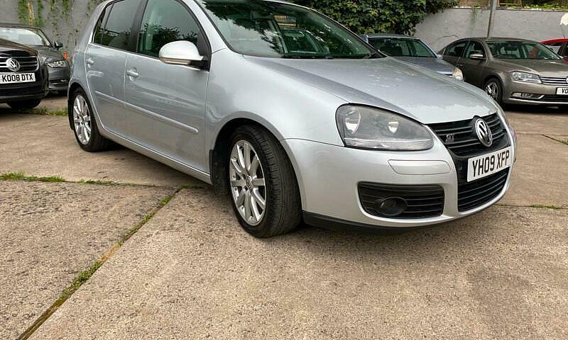 2009 Volkswagen Golf...