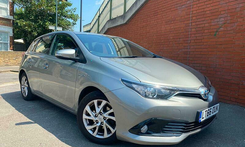 2016 Toyota Auris 1....