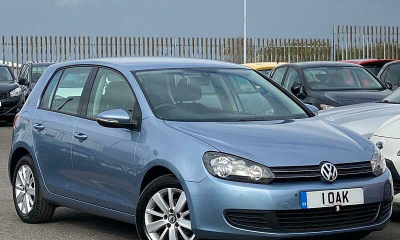 2011 Volkswagen Golf...