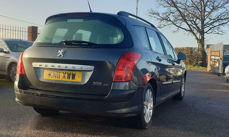 Peugeot 308 Sw 1.6Hd...