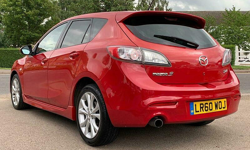 2010 Mazda Mazda3 1....