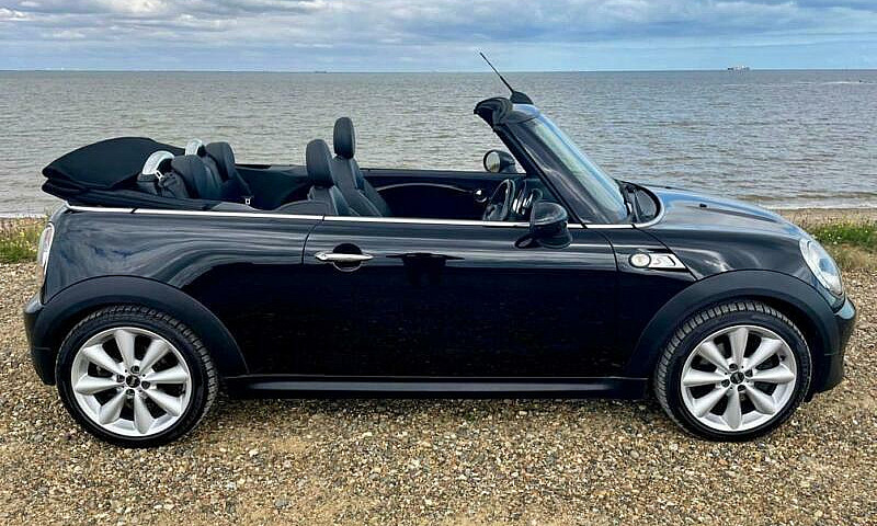 2011 Mini Convertibl...