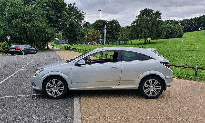 2011 Vauxhall Astra ...