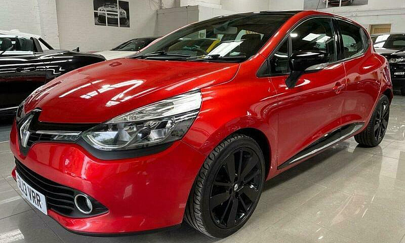 2013 L Renault Clio ...