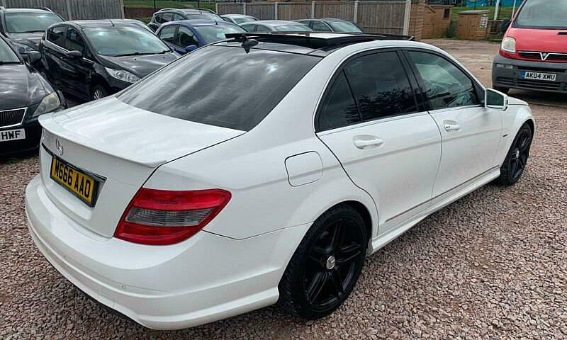 2009 Mercedes-Benz C...