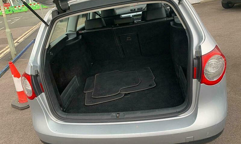 2008 Volkswagen Pass...