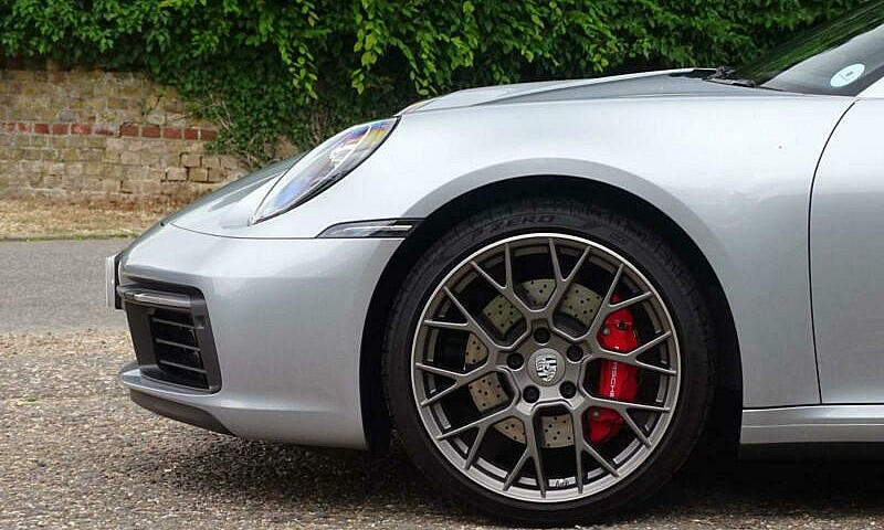 2020 Porsche 911 3.0...