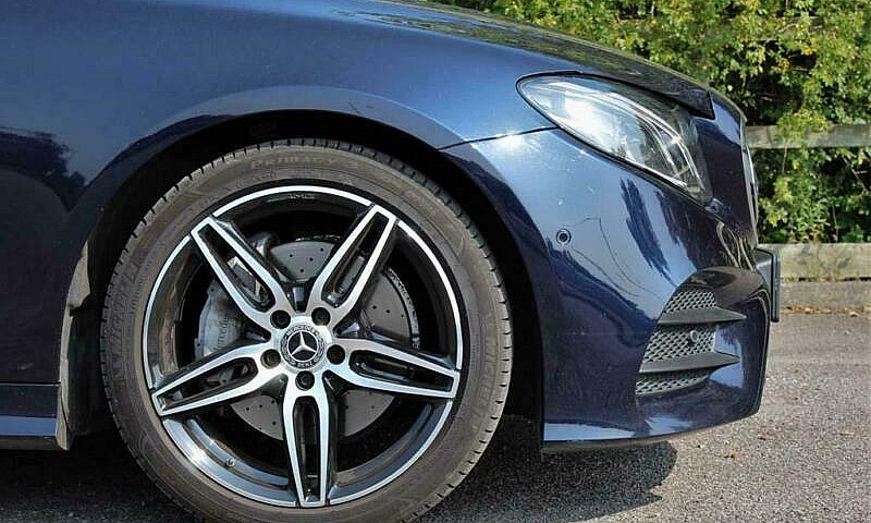 2017 Mercedes-Benz E...