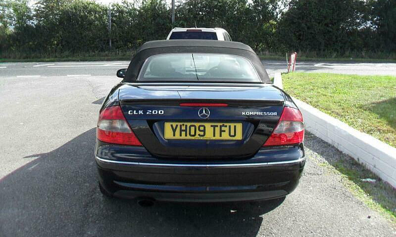 2009 Mercedes-Benz C...