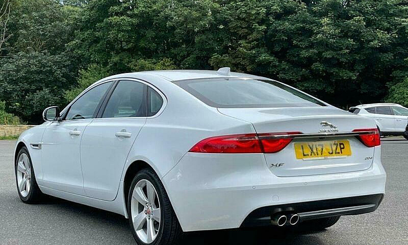 2017 17 Jaguar Xf 2....