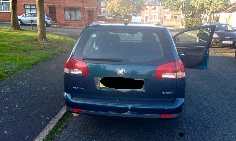 Vauxhall Vectra Elit...