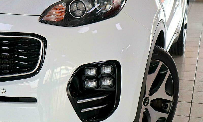 2017 Kia Sportage 2....