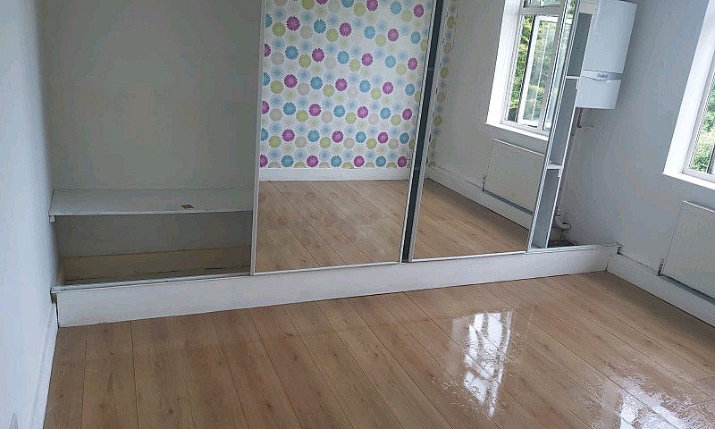 3 Beds 2 Recivtion H...