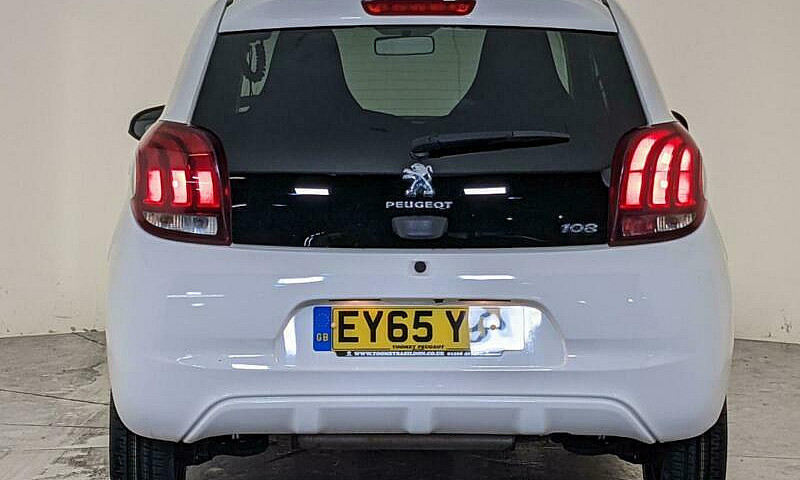 2015 Peugeot 108 5 D...