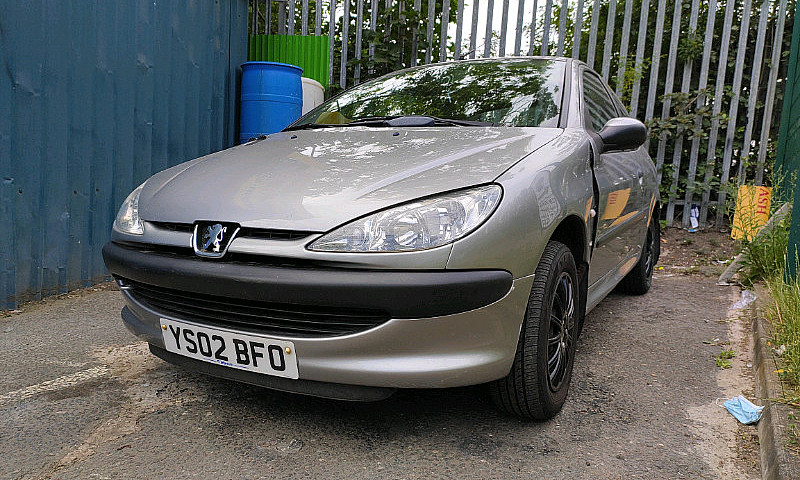  Peugeot 206 ...
