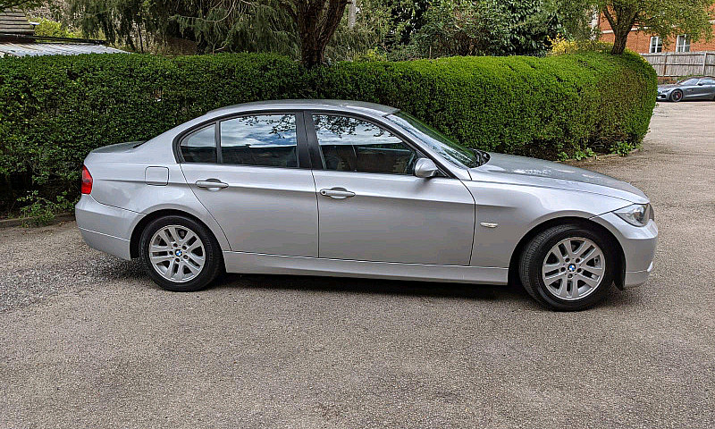 Bmw 3 Series 318 Pet...