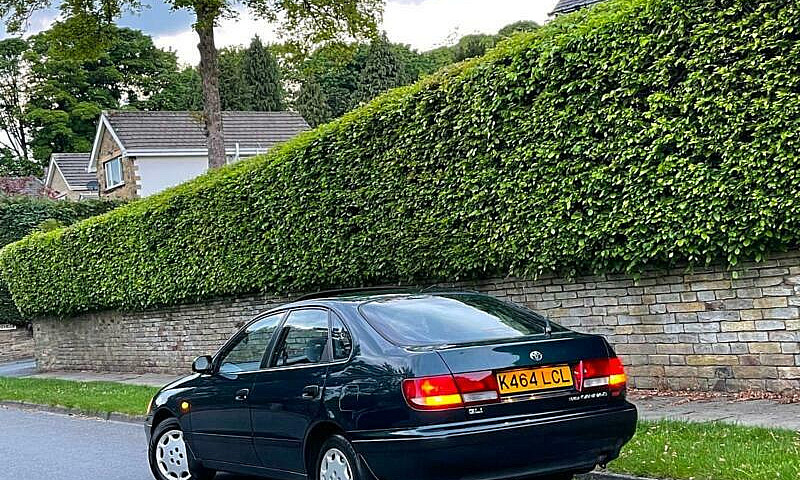 Toyota Carina E 1.6 ...