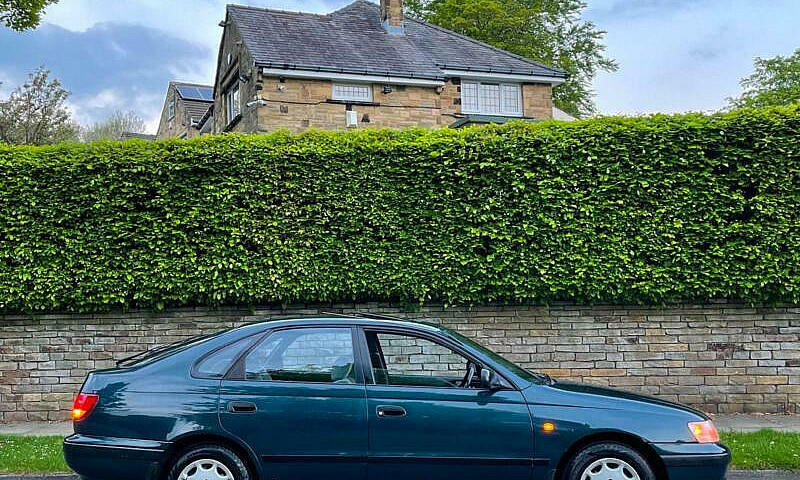 Toyota Carina E 1.6 ...
