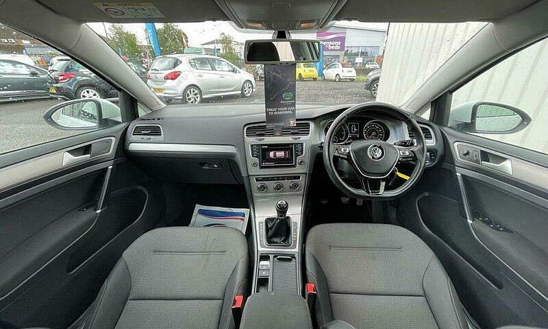 2015 Volkswagen Golf...