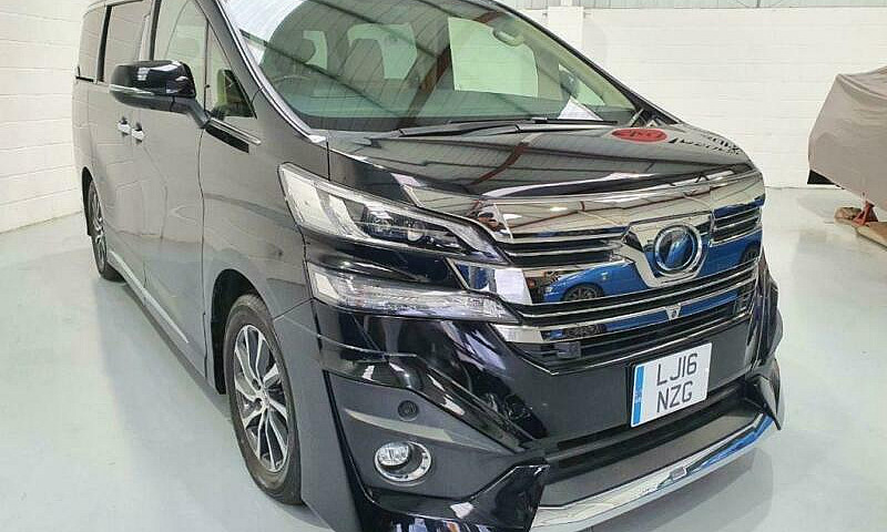 2016 Toyota Vellfire...