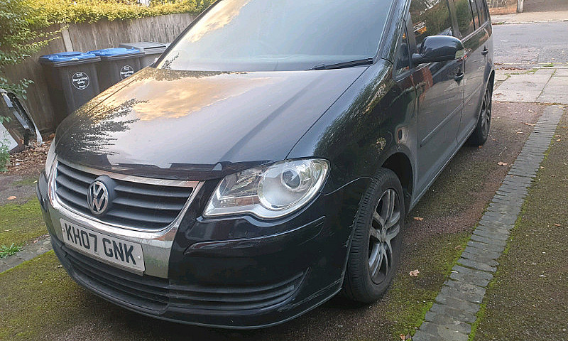 Volkswagen Touran 1....